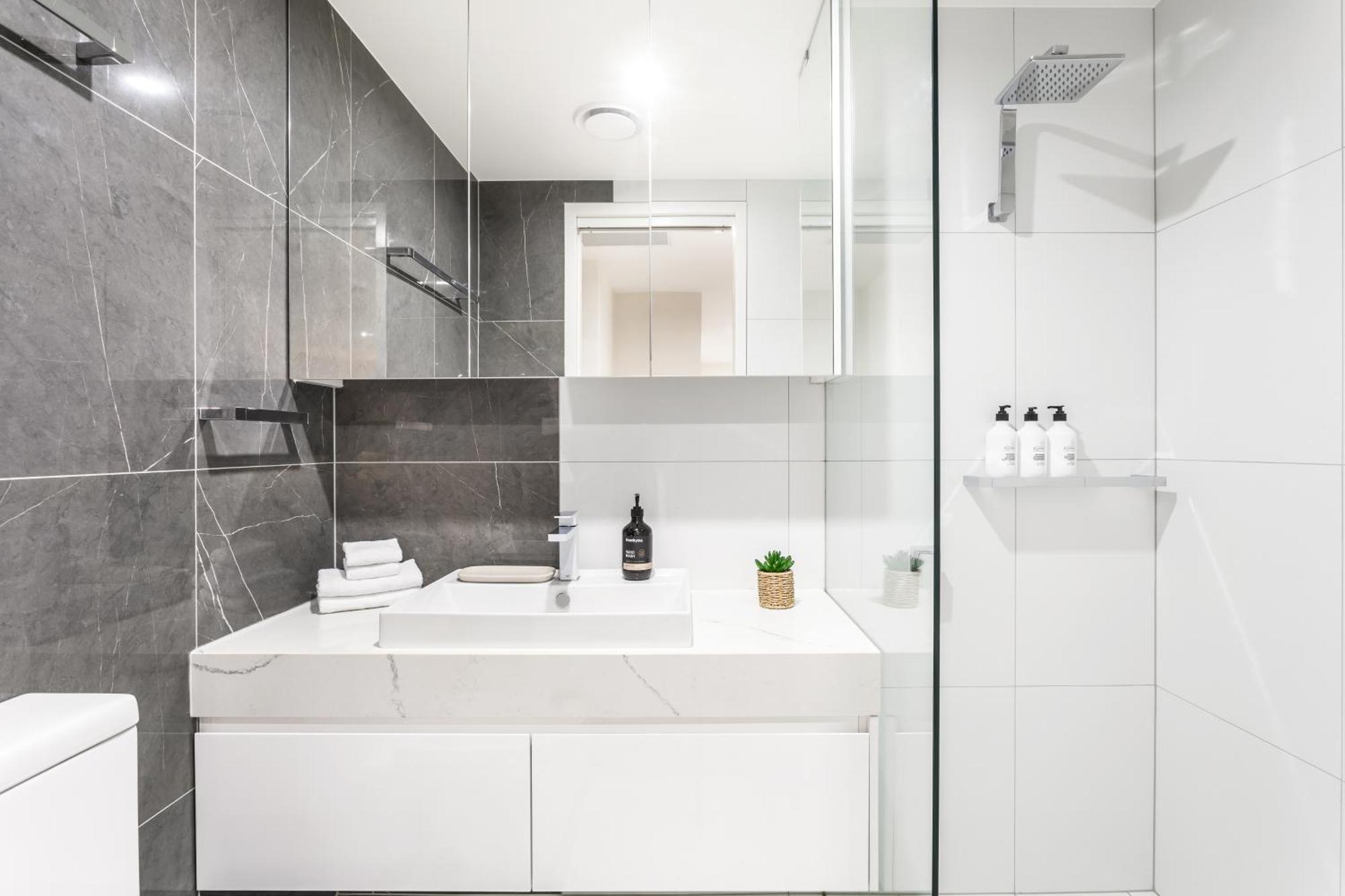 Founders Lane Apartments By Urban Rest Canberra Exterior photo